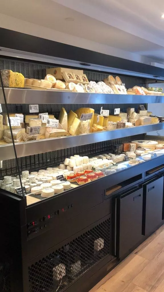 vitrine à fromages